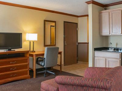 Hotel Quality & Detroit Metro Airport Romulus
